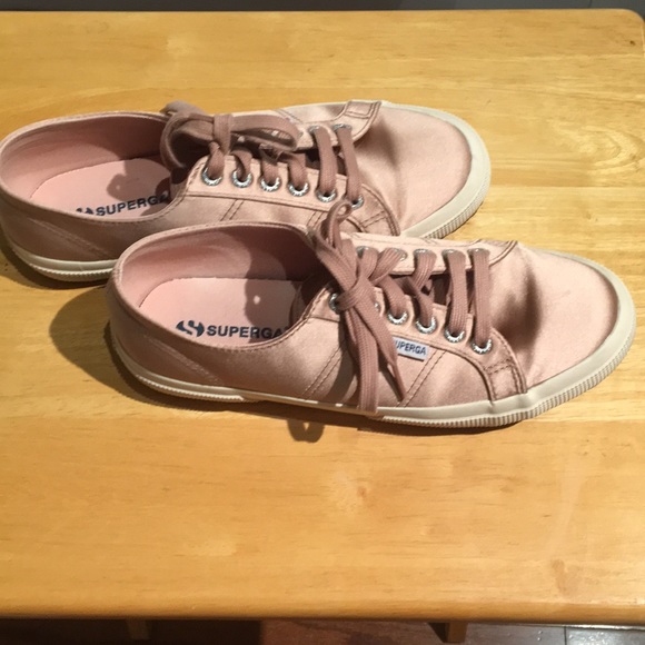 Loft Superga Sneaker Rose Gold Satin Size 8.5 - Picture 2 of 8